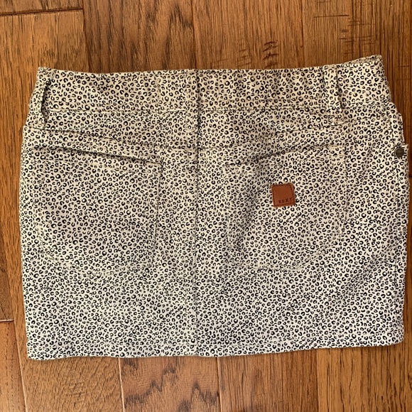 🍂 4/$20 🍂 Girls size 10 Roxy skirt - Picture 5 of 6